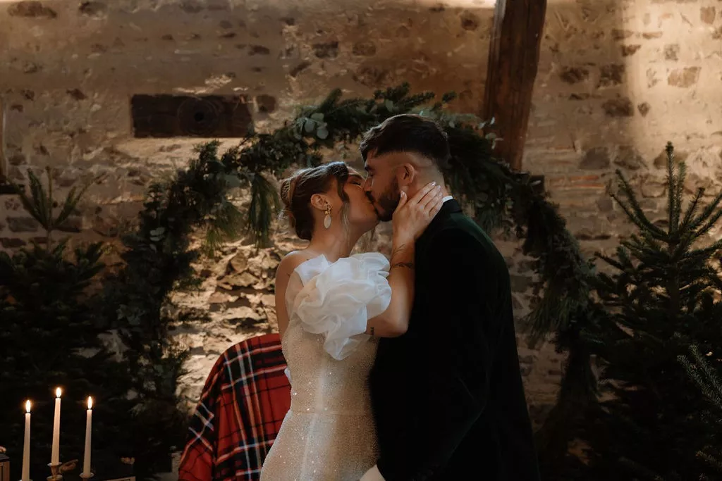 mariage-noel-traditionnel-la-javerniere-camillelaurentphoto (21)