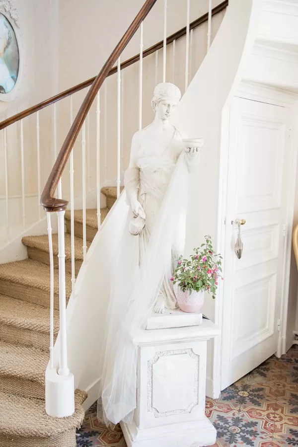 inspiration-mariage-nature-luxe-chateau-de-chazelles-haute-loire-aliciaserraphotography (4)