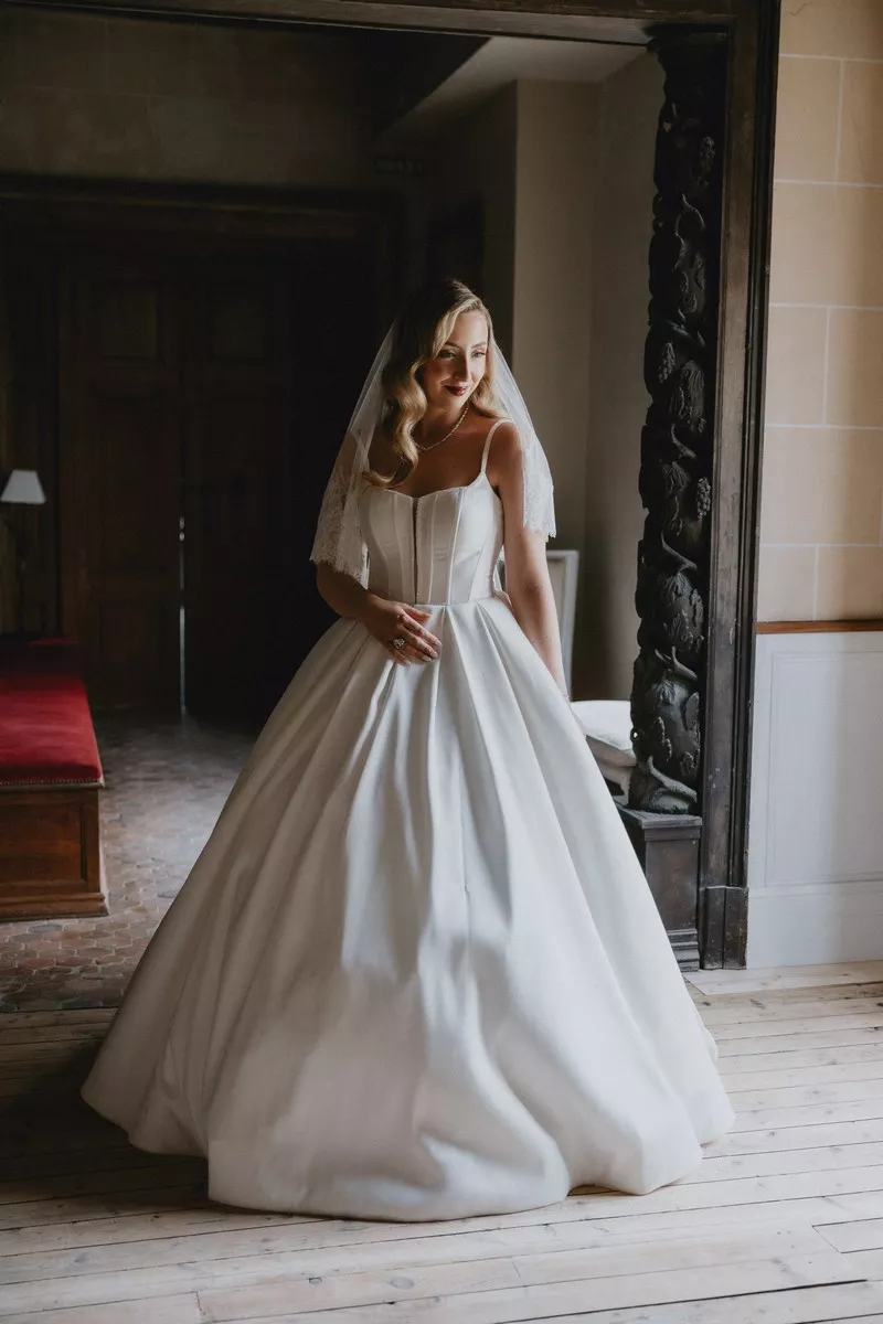 mariage-black-white-chateau-vic-sur-aisne-oise ©avrilphotographe (7)