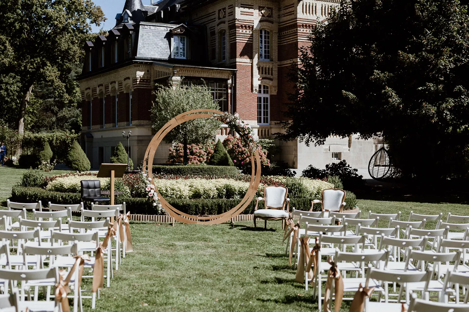mariage-chic-chateau-de-moliens-picardie-maxime-decarsin (12)