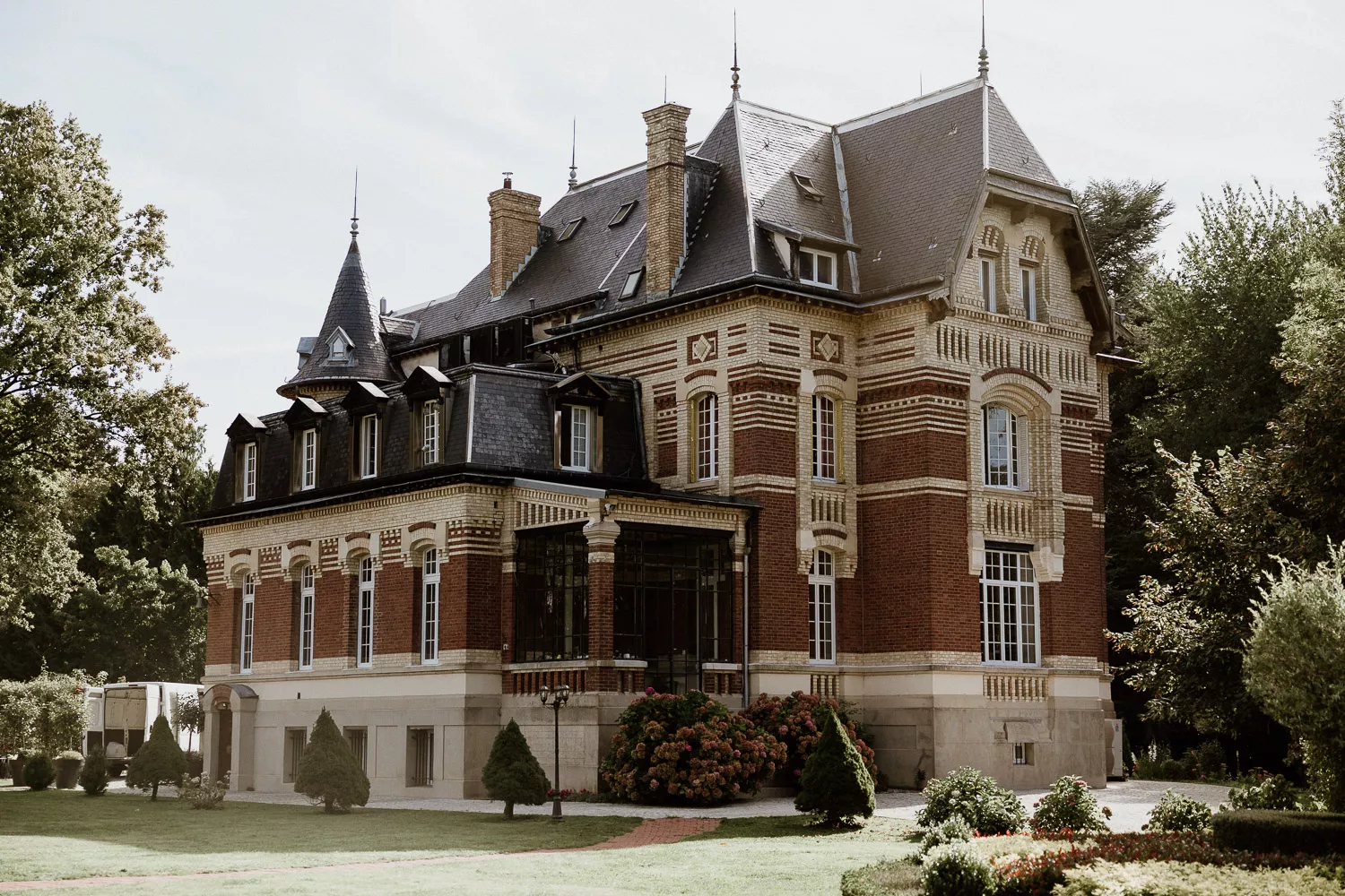 mariage-chic-chateau-de-moliens-picardie-maxime-decarsin (4)