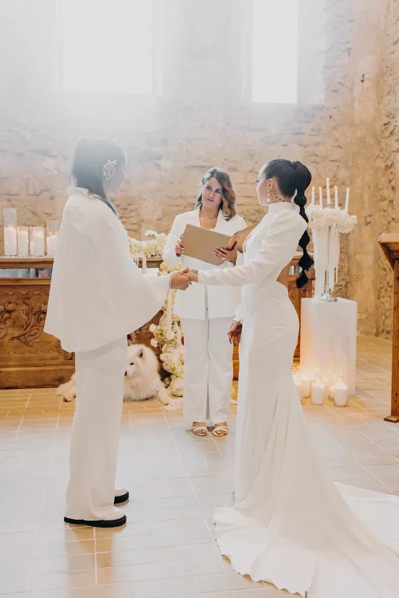 officiante-ceremonie-laique-LGBT-provence-les-mots-de-nelly-alisea-ambrosino-photographe