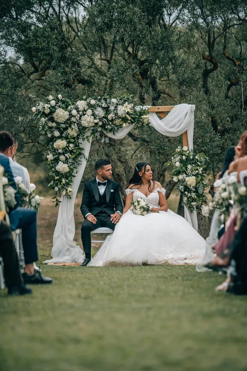 officiante-ceremonie-laique-provence-les-mots-de-nelly-vincent-cabrera