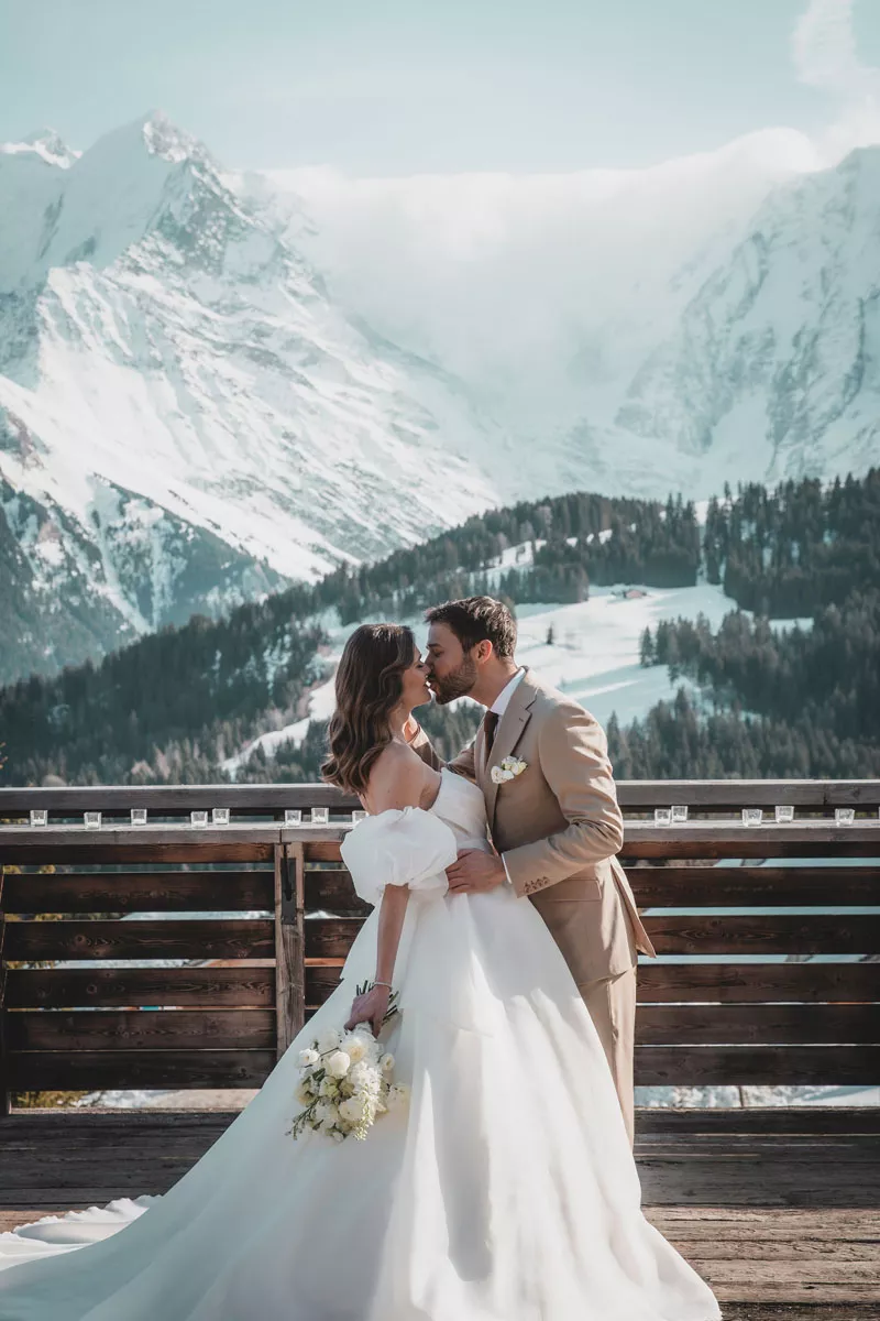 mariage-raffiné-avec-vue-sur-le-Mont-Blanc- ©megane-defontaine-photographe (15)