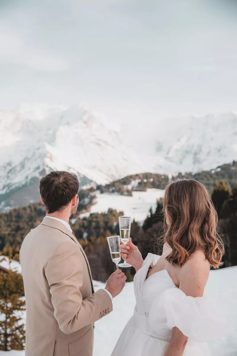 mariage-raffiné-avec-vue-sur-le-Mont-Blanc- ©megane-defontaine-photographe (36)