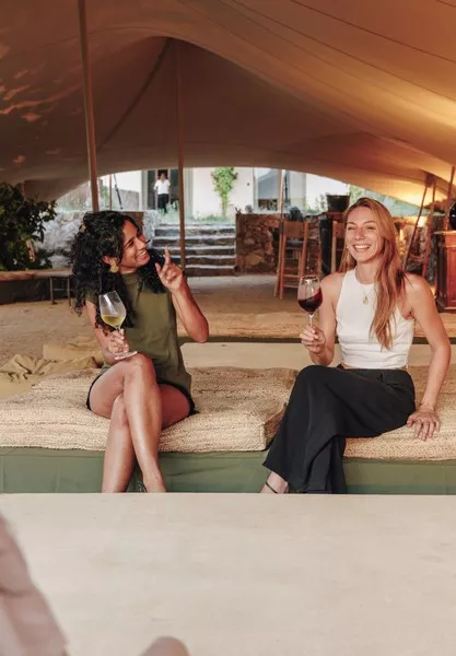 La-tente-nomade-Para-Event-Mariage-Corse ©MagaliCancel