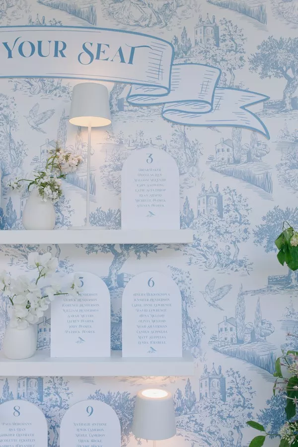 mariage-bleu-et-blanc-elegant-stationary-delamourdanslair-chateau-martinay ©Elise Morgan (4)