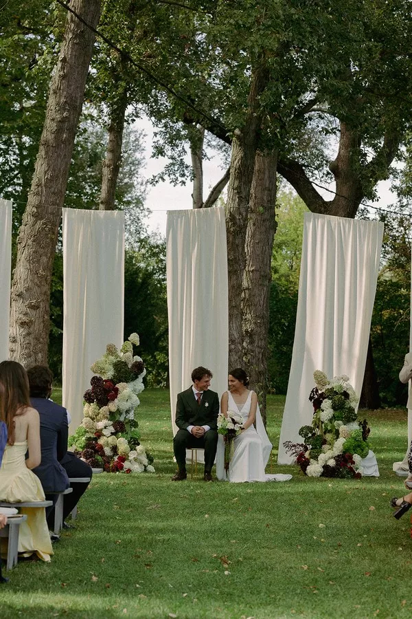 mariage-bordeaux-vert-blanc-delamourdanslair-wedding-design-haut-de-gamme © Melissa Orfila Photographie (3)