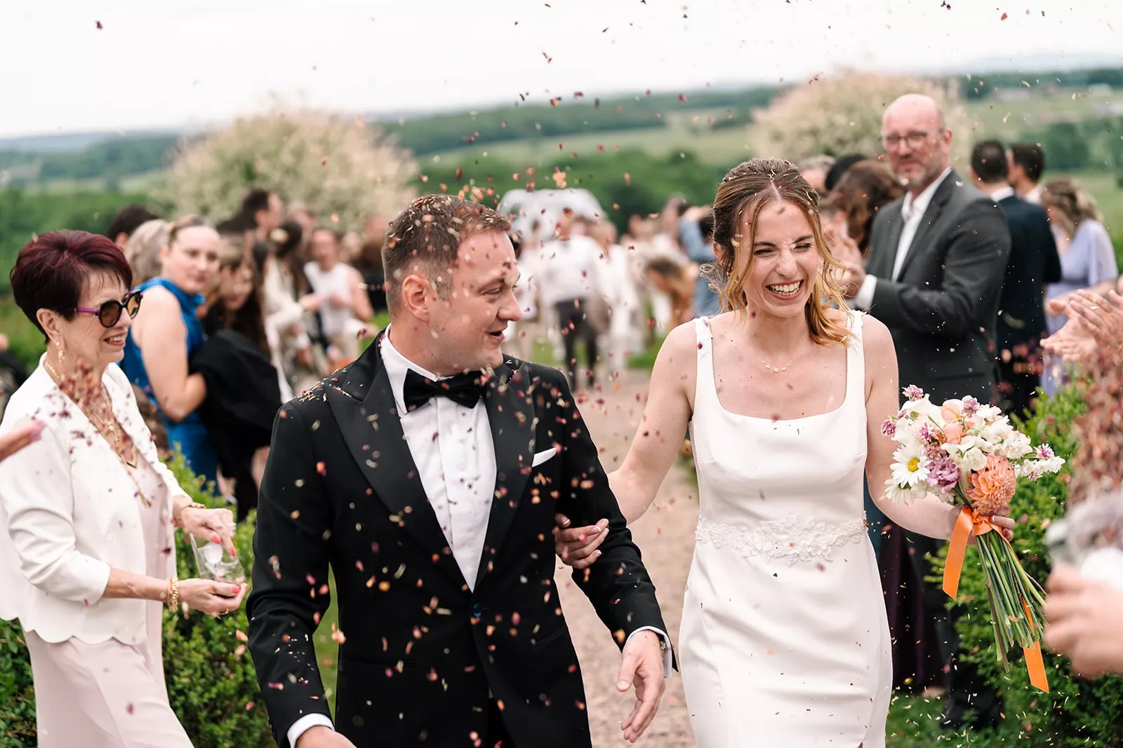 mariage-elegant-domaine-de-mont-bourgogne-aurore-poupon-photographe (1)