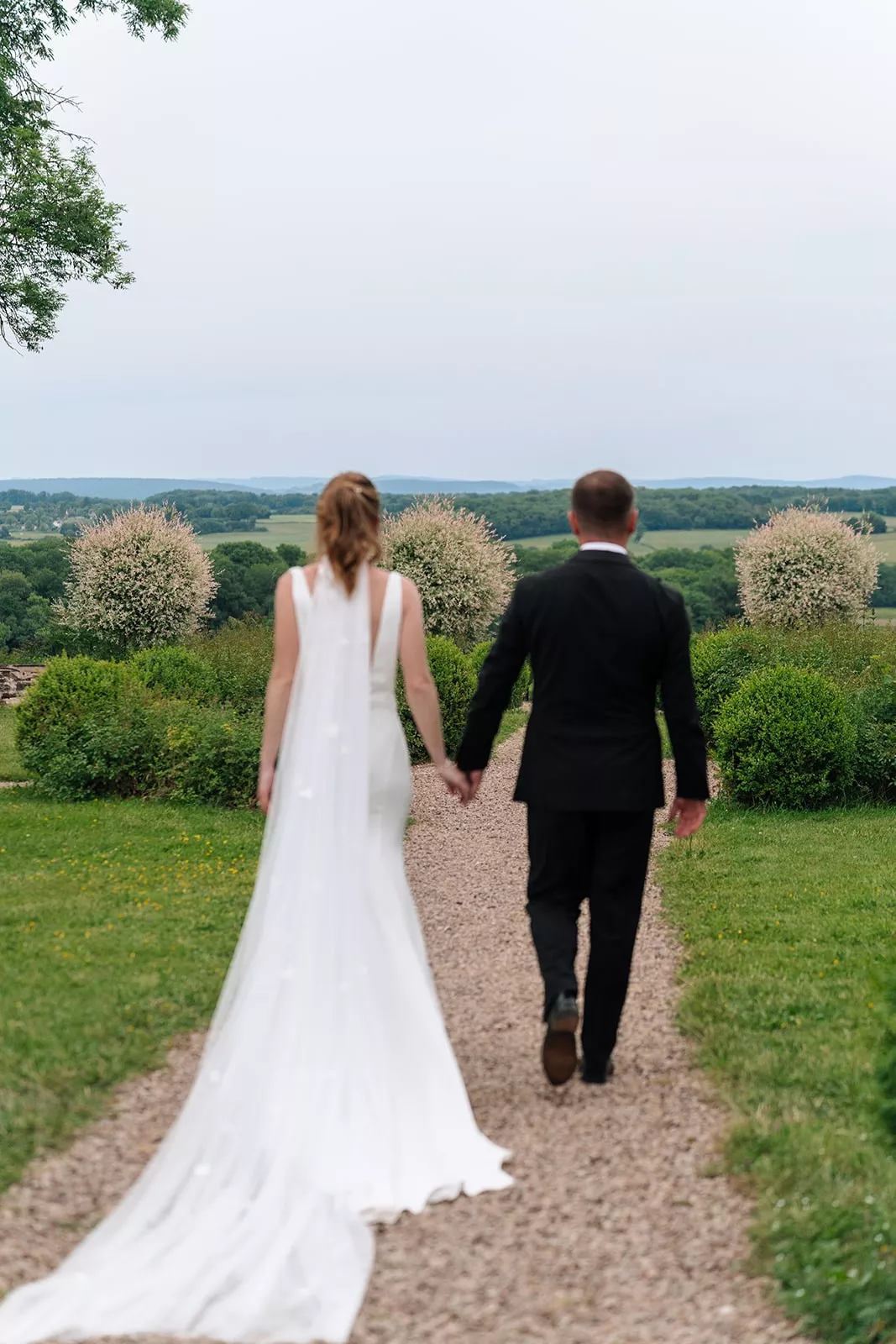 mariage-elegant-domaine-de-mont-bourgogne-aurore-poupon-photographe (35)