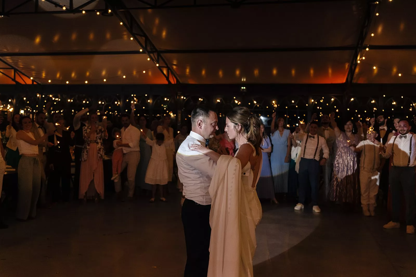 mariage-elegant-domaine-de-mont-bourgogne-aurore-poupon-photographe (43)