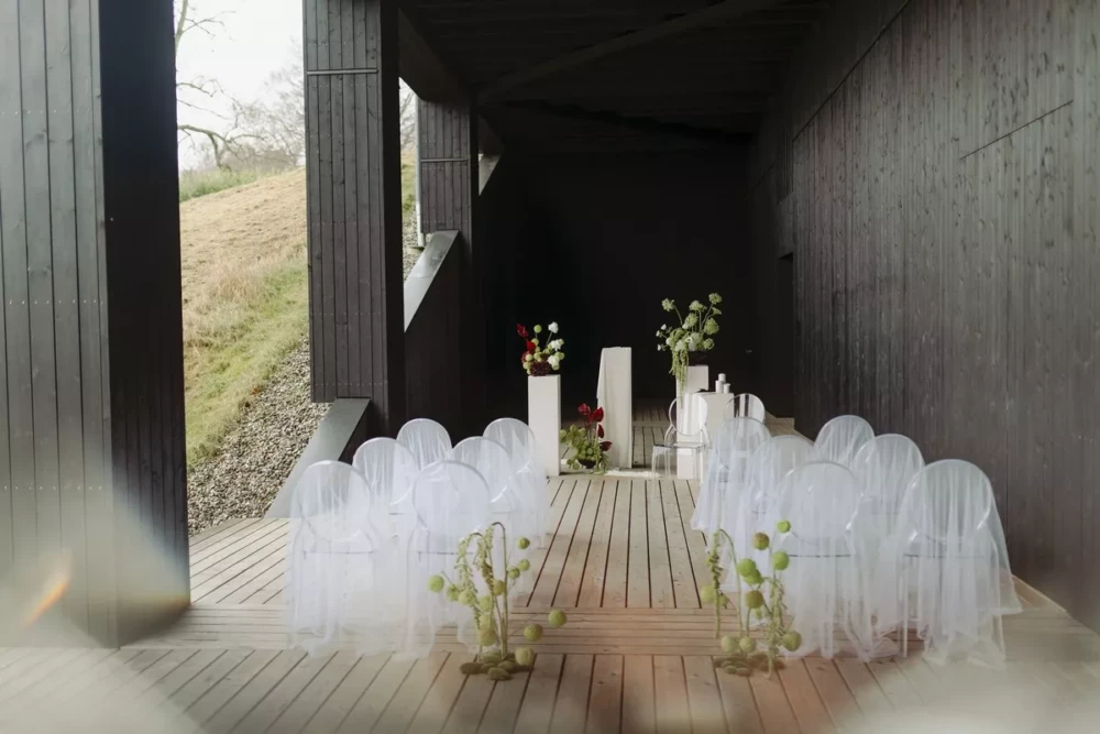 mariage-hiver-noir-blanc-vert-suisse-©lucileKPhotographie (1)