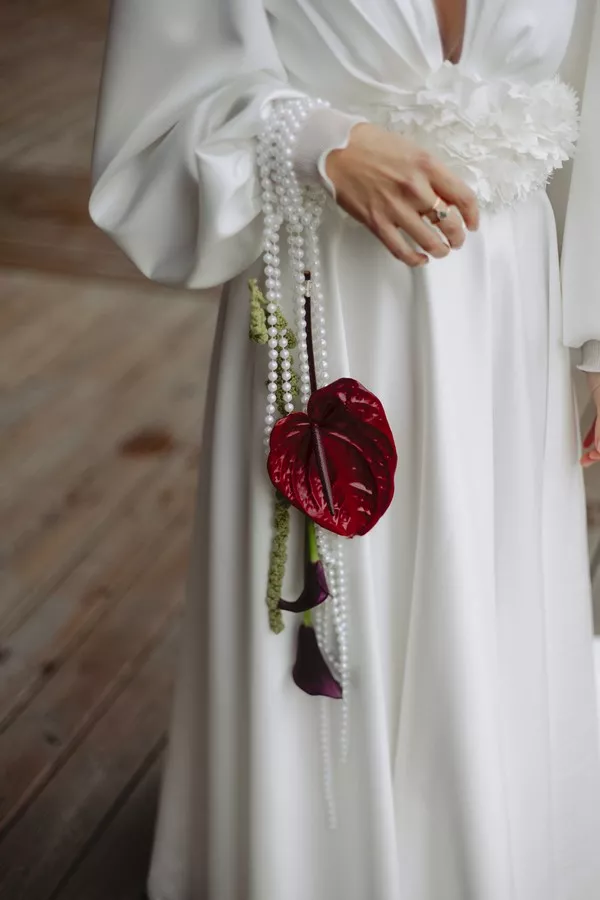 mariage-hiver-noir-blanc-vert-suisse-©lucileKPhotographie (18)