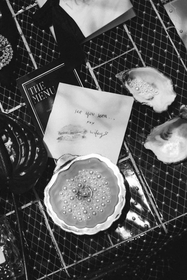 mariage-hiver-noir-blanc-vert-suisse-©lucileKPhotographie (2)