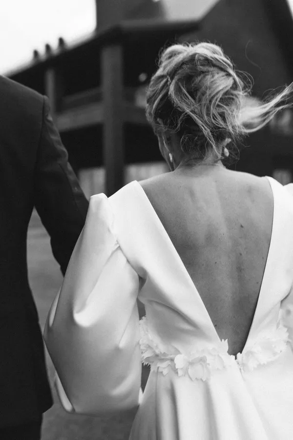 mariage-hiver-noir-blanc-vert-suisse-©lucileKPhotographie (22)