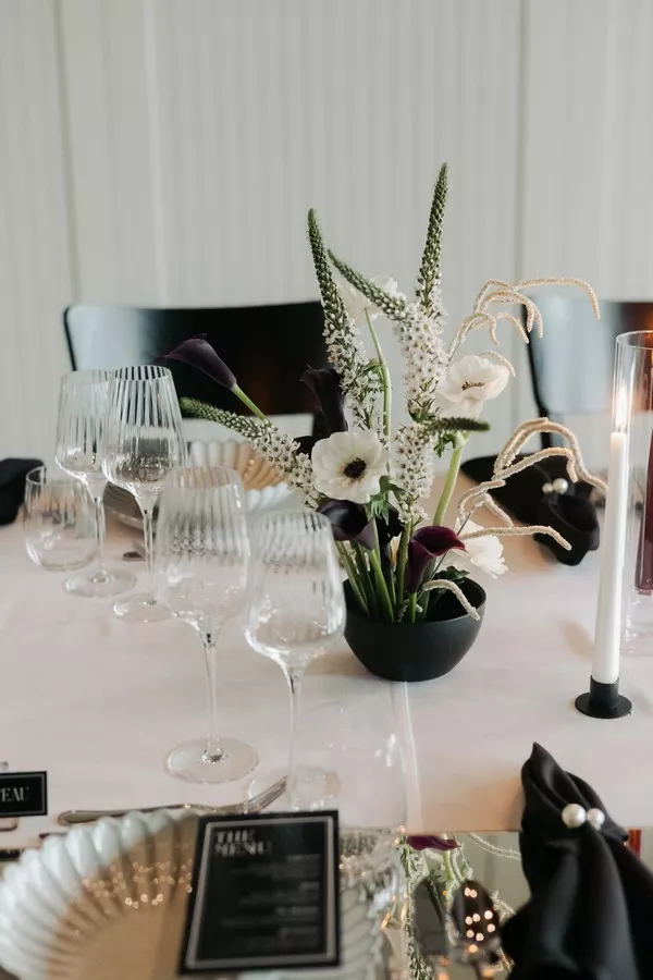 mariage-hiver-noir-blanc-vert-suisse-©lucileKPhotographie (27)