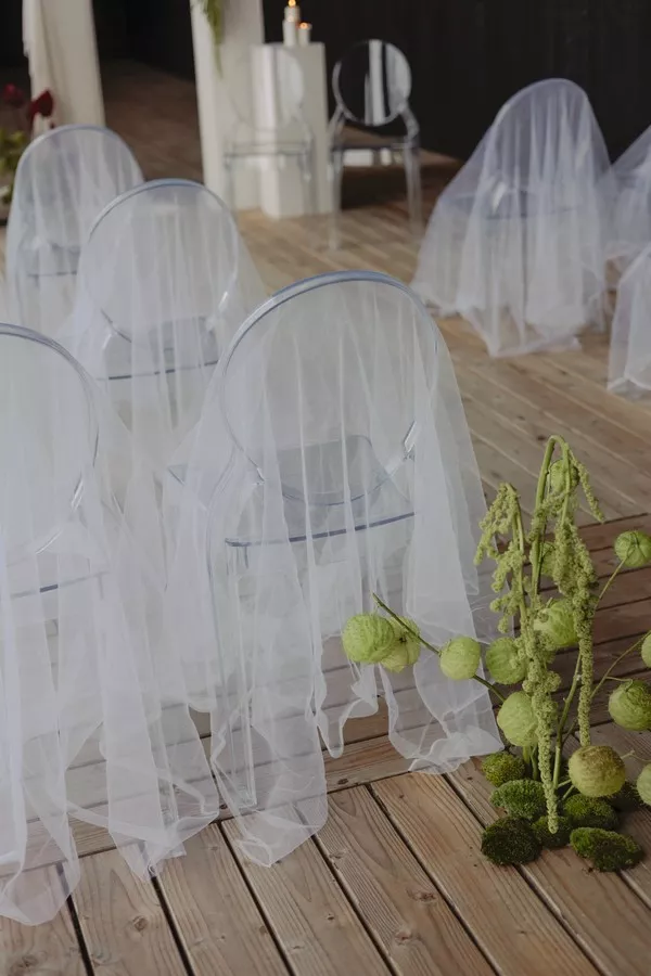 mariage-hiver-noir-blanc-vert-suisse-©lucileKPhotographie (8)