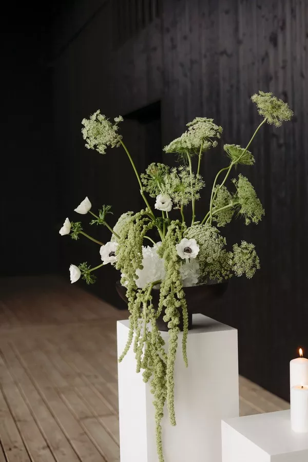 mariage-hiver-noir-blanc-vert-suisse-©lucileKPhotographie (9)