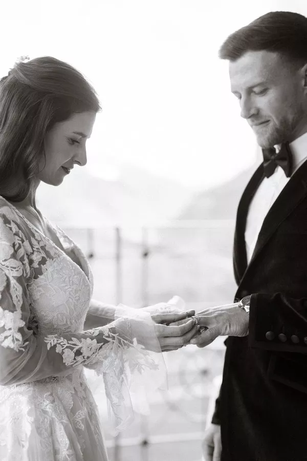 mariage-intimiste-villa-honegg-suisse-©monbonheurphotos (22)