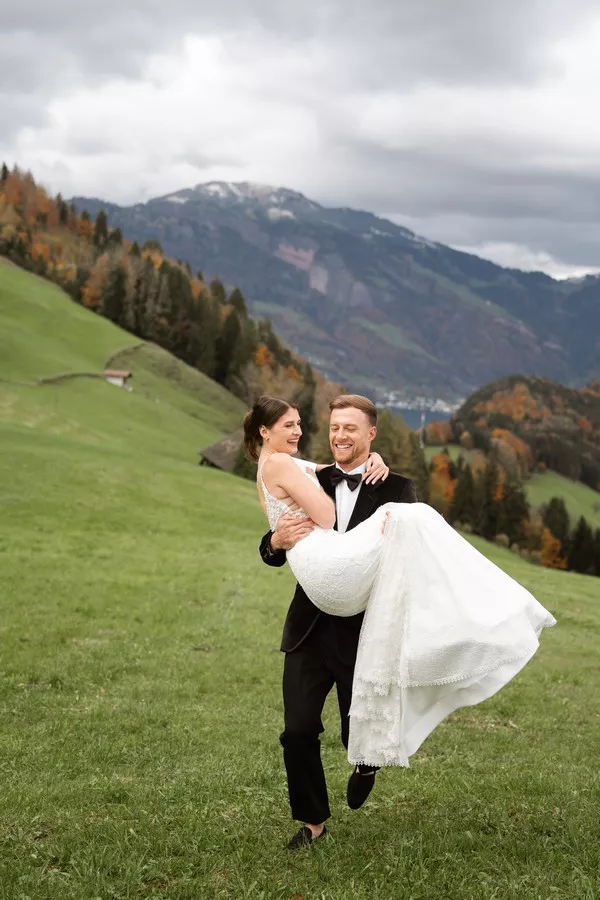 mariage-intimiste-villa-honegg-suisse-©monbonheurphotos (29)