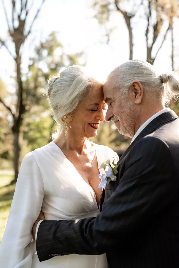 mariage-lila-vert-domaine-de-tourieux-lyon-Amelie-Charlet (12)