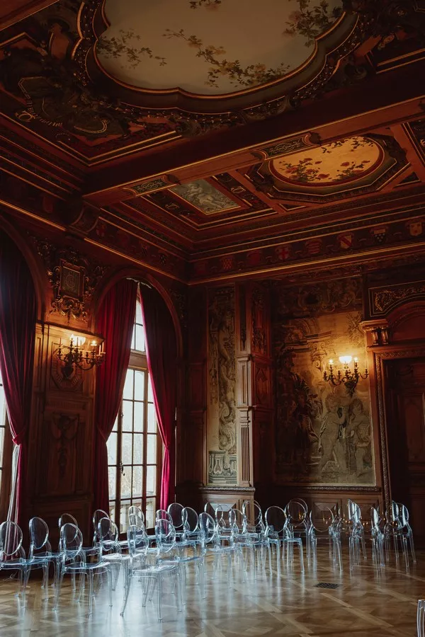 mariage-old-money-luxe-hiver-chateau-de-villersexel-noemienirat (17)
