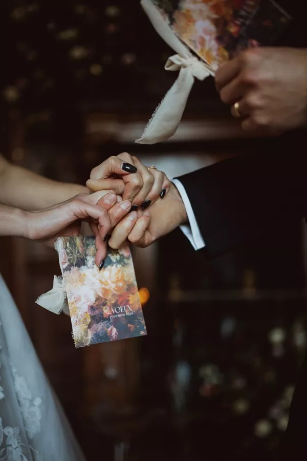 mariage-old-money-luxe-hiver-chateau-de-villersexel-noemienirat (21)