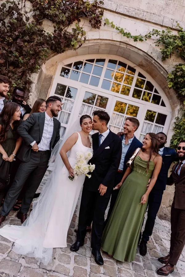 mariage-rouge-et-jaune-oise-©lesbanditsevents (42)