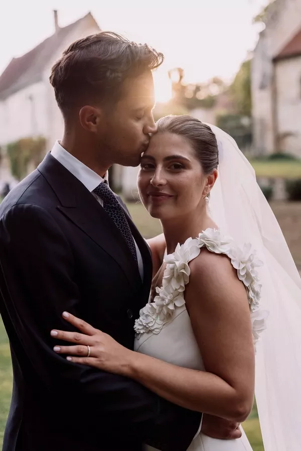 mariage-rouge-et-jaune-oise-©lesbanditsevents (49)