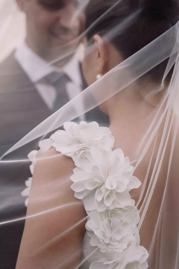 mariage-rouge-et-jaune-oise-©lesbanditsevents (50)