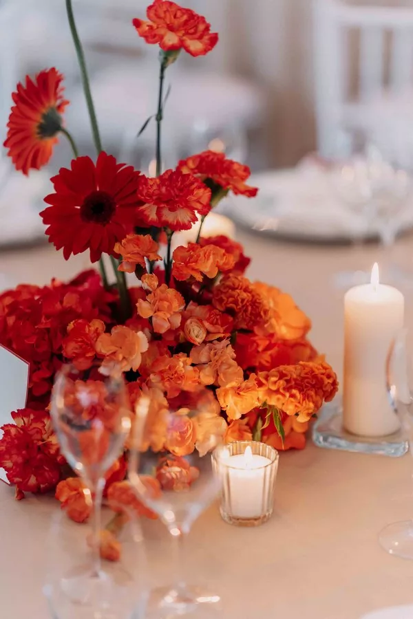 mariage-rouge-et-jaune-oise-©lesbanditsevents (54)