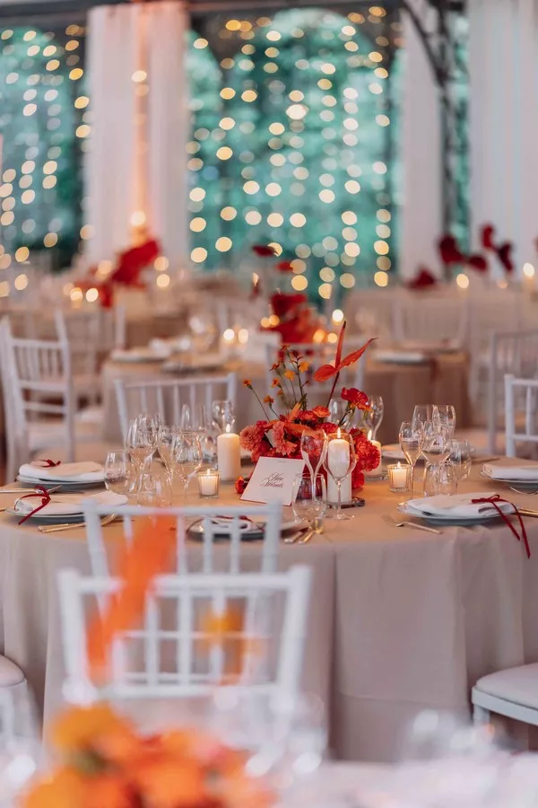 mariage-rouge-et-jaune-oise-©lesbanditsevents (57)