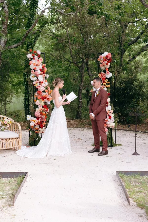 mariage-terracota-vert-sauge-grange-de-javon-delamourdanslair-wedding-design ©Ma Nébuleuse (1)