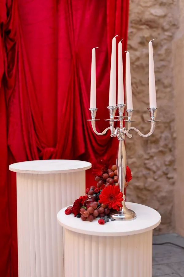 mariage-gay-glamour-rouge-noir-et-blanc ©camille-coste-photographie (21)