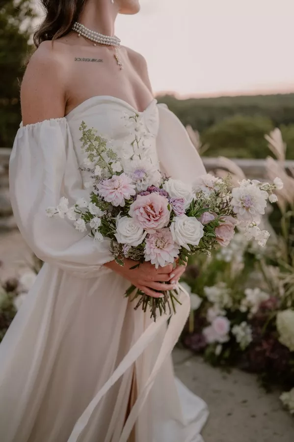 mariage-romantique-moderne-terrasses-de-bothané-©anneletournel (11)