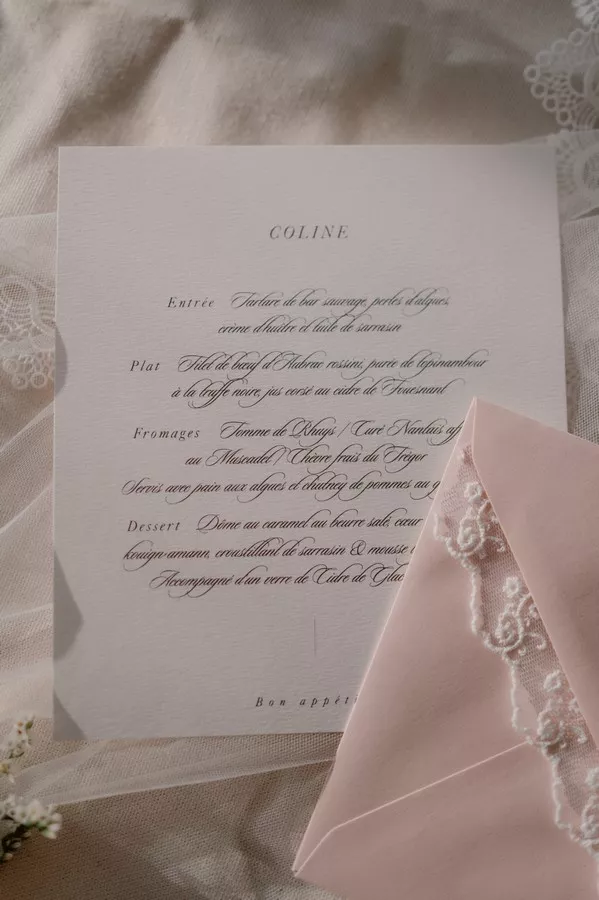 mariage-romantique-moderne-terrasses-de-bothané-©anneletournel (5)