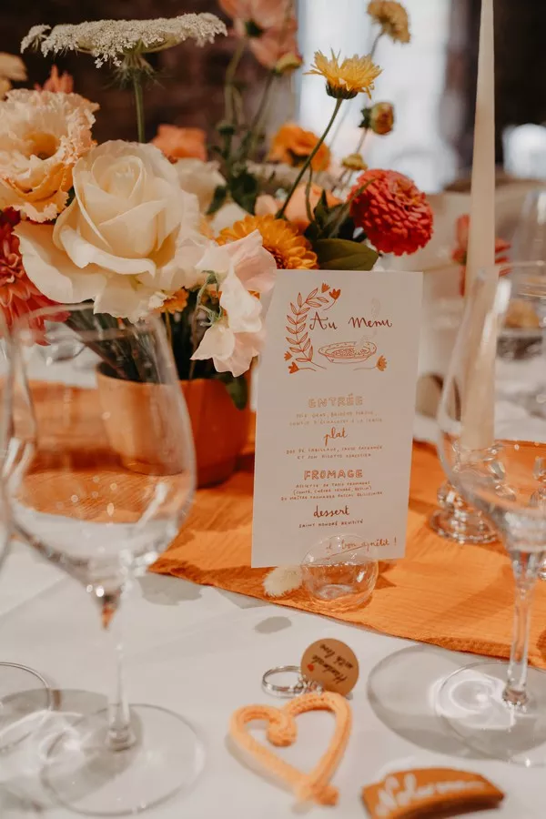 menu_mariage_la_cocotte_en_carton_©marianne_bouchet