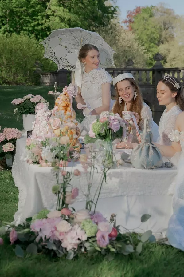 inspiration-teat-party-bridgerton-regency-chateau-de-beloeil-belgique (34)
