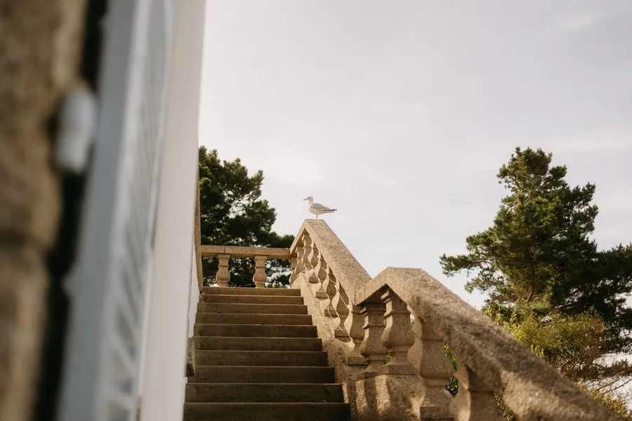 mariage-coloré-domaine-les-essarts-saint-briac-sur-mer-bretagne-baptiste-hauville-photographe (13)