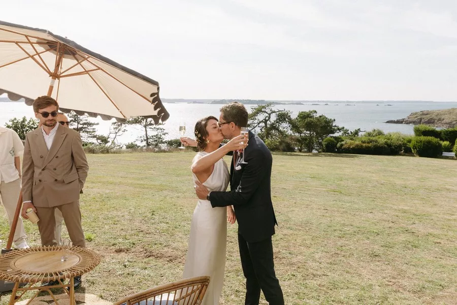 mariage-coloré-domaine-les-essarts-saint-briac-sur-mer-bretagne-baptiste-hauville-photographe (34)