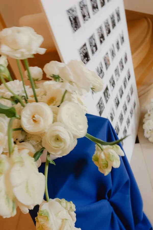 mariage-moderne-bleu-cobalt-vignoble-bordelais-chateau-dauzac-©amao-wedding (15)