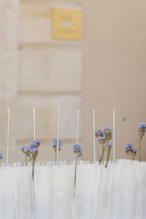mariage-moderne-bleu-cobalt-vignoble-bordelais-chateau-dauzac-©amao-wedding (28)