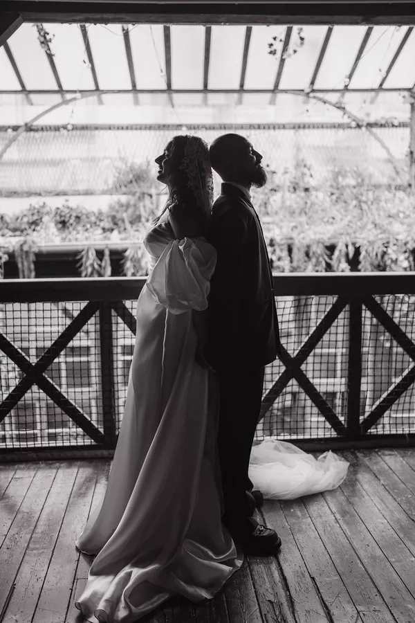 mariage-tarot-slow-wedding-rouge-blanc-minute-papiilon-agency-paris-©lightsofalhenawedding (10)