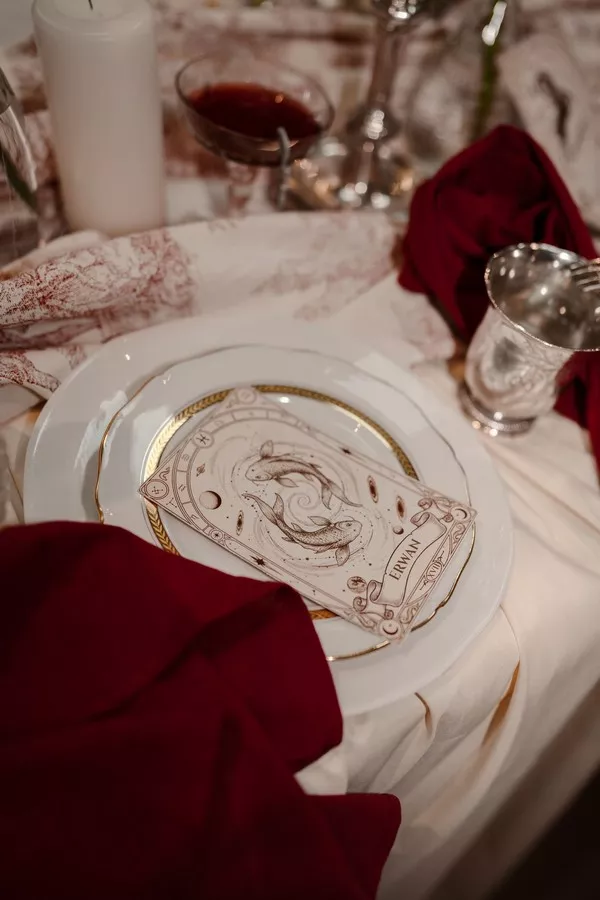 mariage-tarot-slow-wedding-rouge-blanc-minute-papiilon-agency-paris-©lightsofalhenawedding (30)