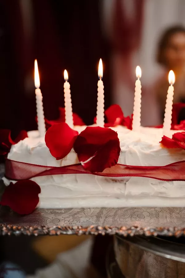 mariage-tarot-slow-wedding-rouge-blanc-minute-papiilon-agency-paris-©lightsofalhenawedding (44)