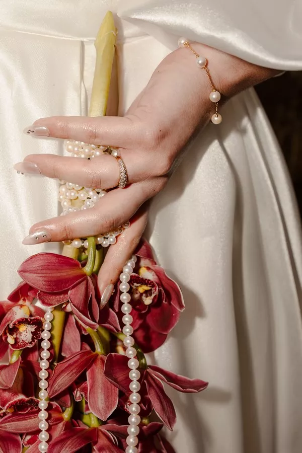 mariage-tarot-slow-wedding-rouge-blanc-minute-papiilon-agency-paris-©lightsofalhenawedding (8)