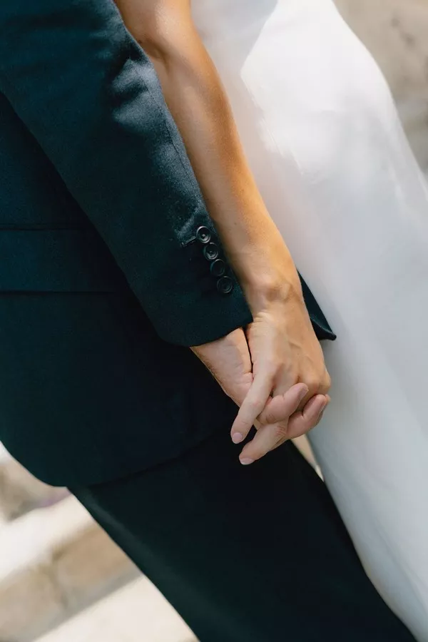 wedding-hugo-romy-restoring lachartreuse-bordeaux-©nikkithebault (26)