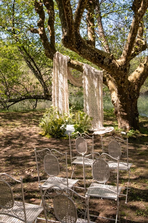mariage-vintage-romantique-lac-d-aiguebelette-savoie (11)