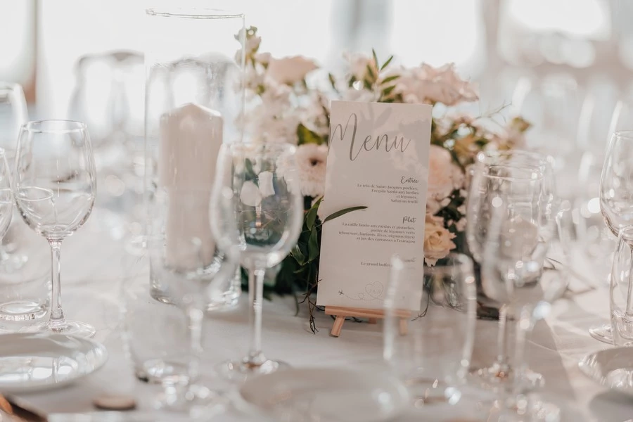 menu-de-mariage-locadeco-©Dadou Productions