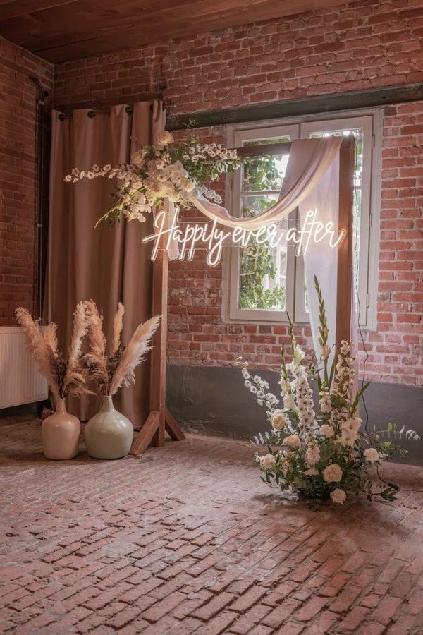 photobooth-neon-mariage-locadeco-©Dadou Productions